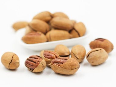 Walnut Kernels